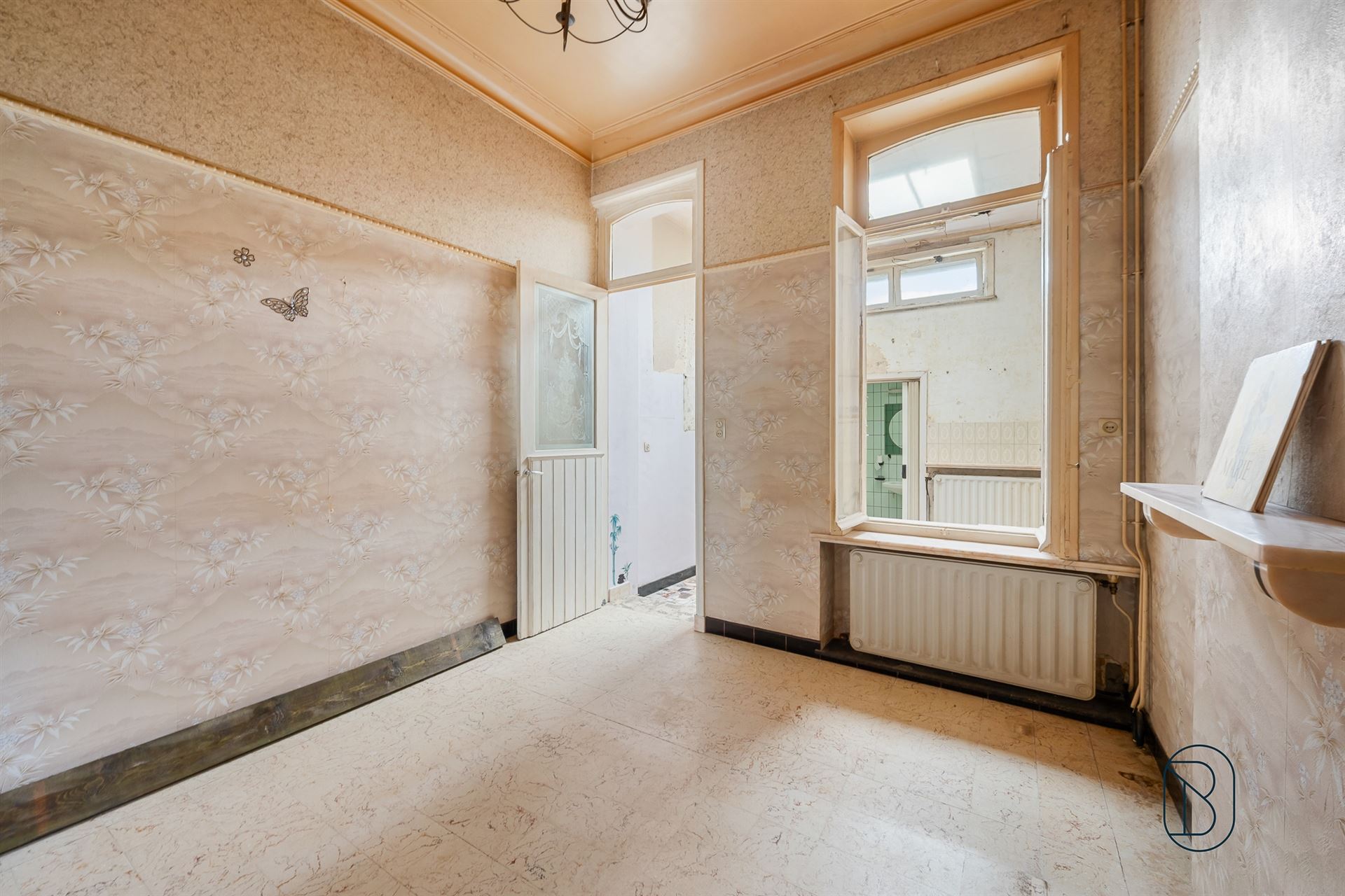 Te renoveren woning: IDEAAL VOOR INVESTEERDERS! - foto 5