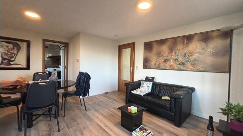 Comfortabel appartement met ruim TERRAS te huur in Kristus-Koning Brugge - photo 3