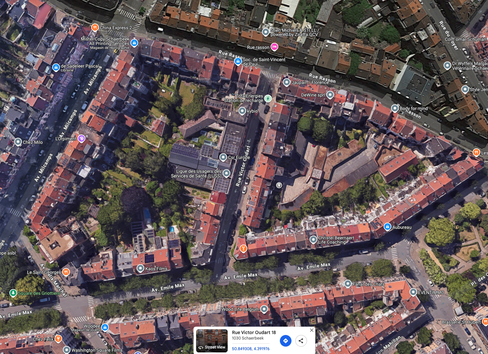 Garage for rent in Schaerbeek - photo 1