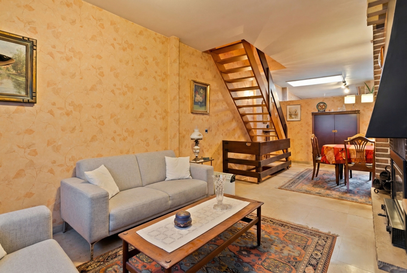 Ruime rijwoning met stadstuin en afzonderlijk aan te kopen garage. - foto 4