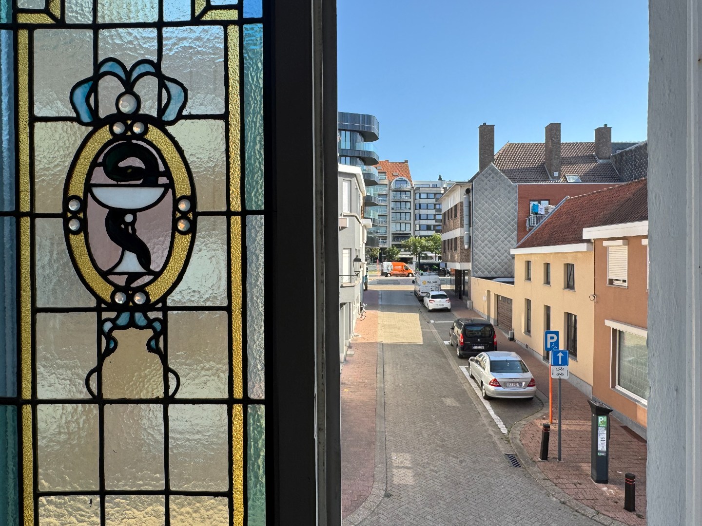 Karaktervolle herenwoning in Belle-Epoquestijl vlakbij zee en strand te Heist. - foto 2