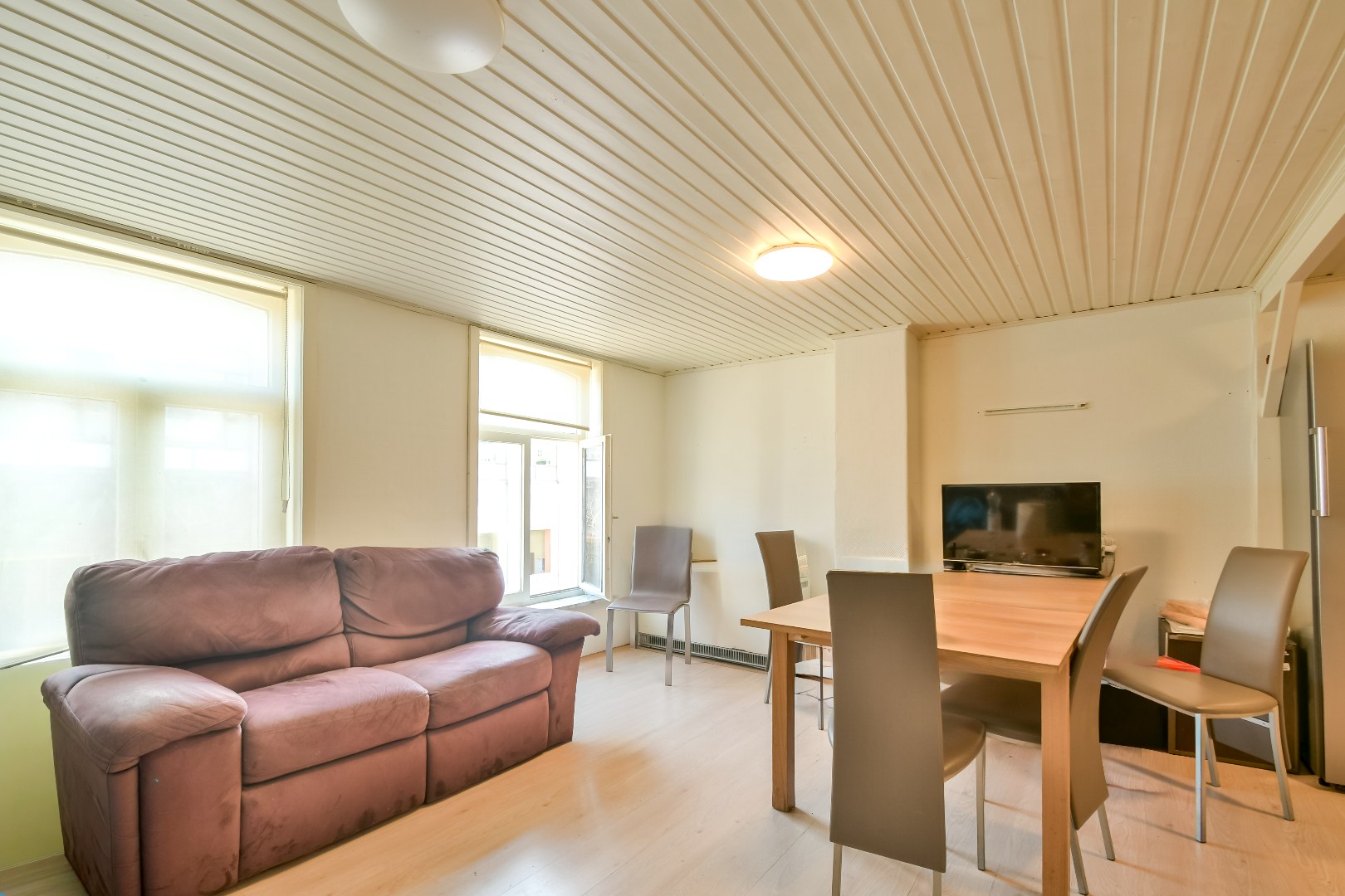 Rustig en centraal gelegen woning in Torhout! - foto 5