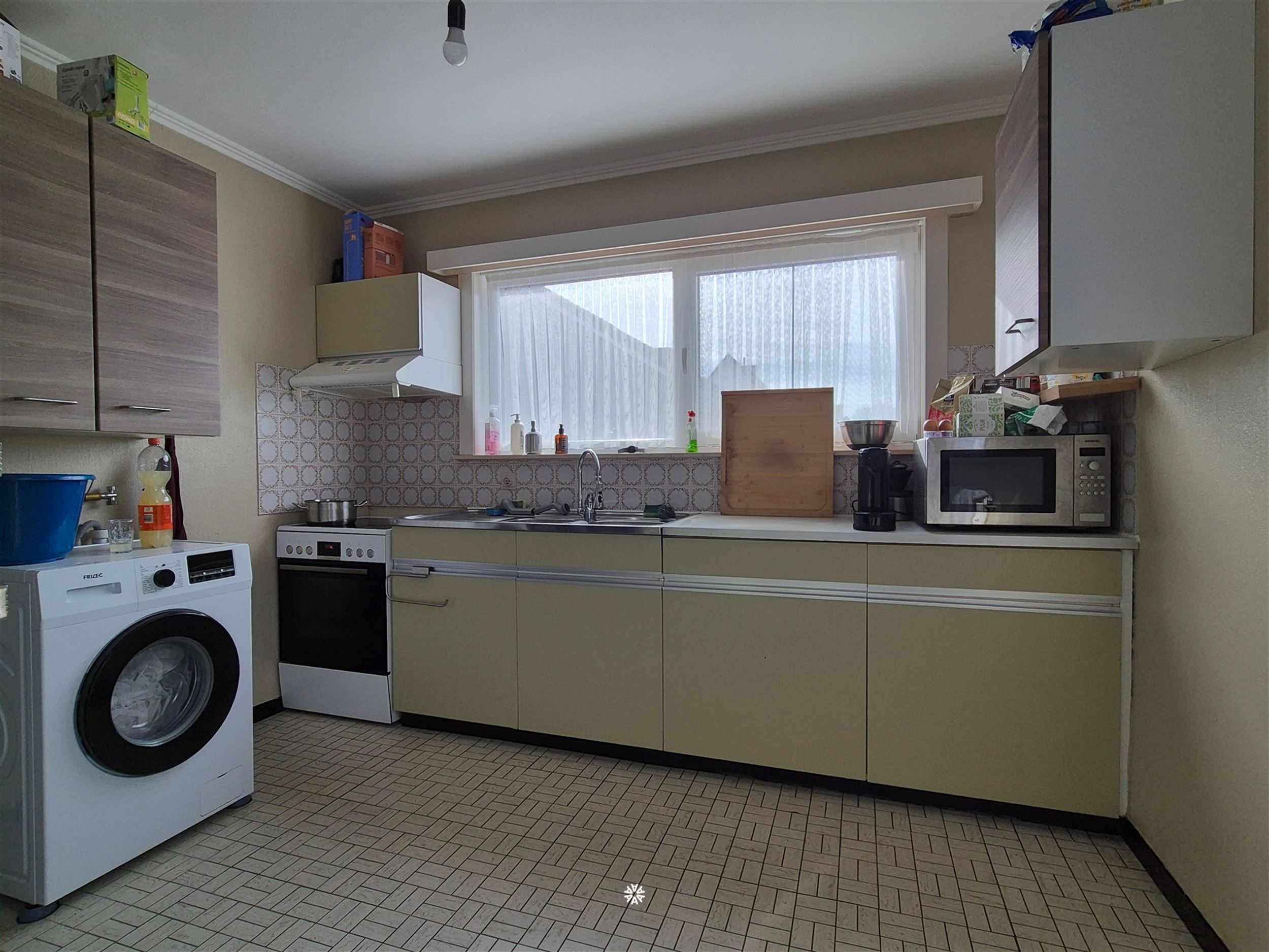 Duplex appartement met twee slaapkamers in rustige straat - foto 5