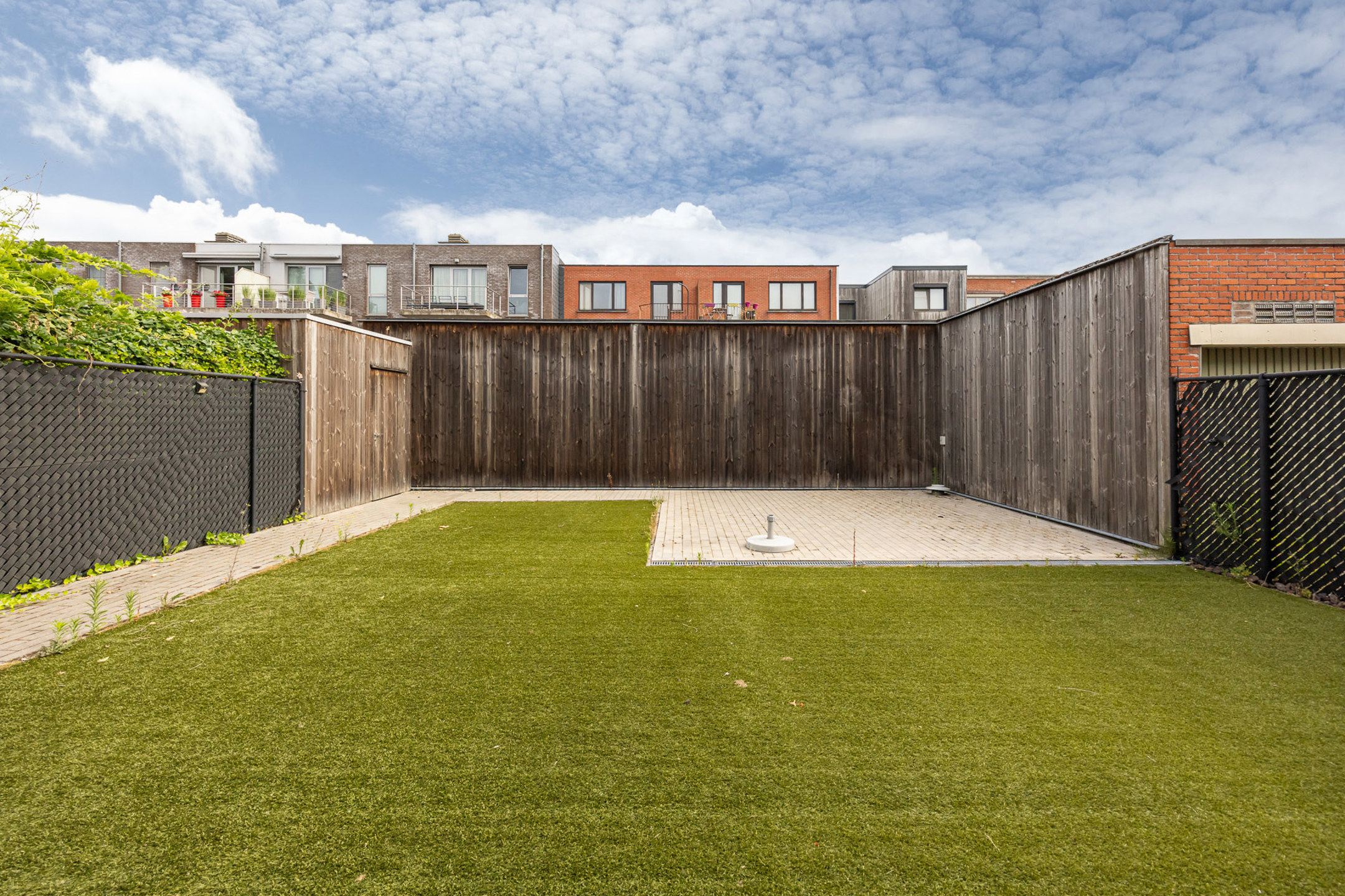 Gelijkvloers app. met tuin, staanplaats en kelderberging - foto 5