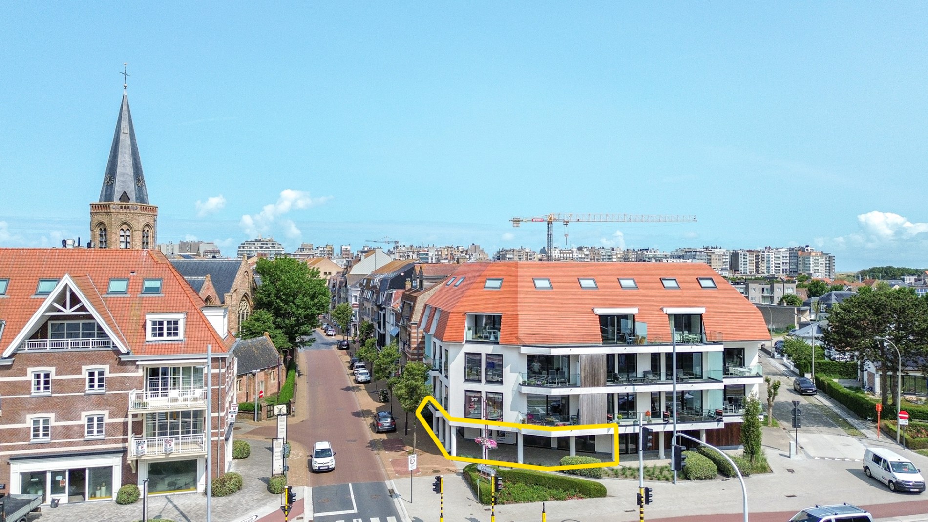 Handelspand op topligging in Wenduine – casco 200 m² - foto 1