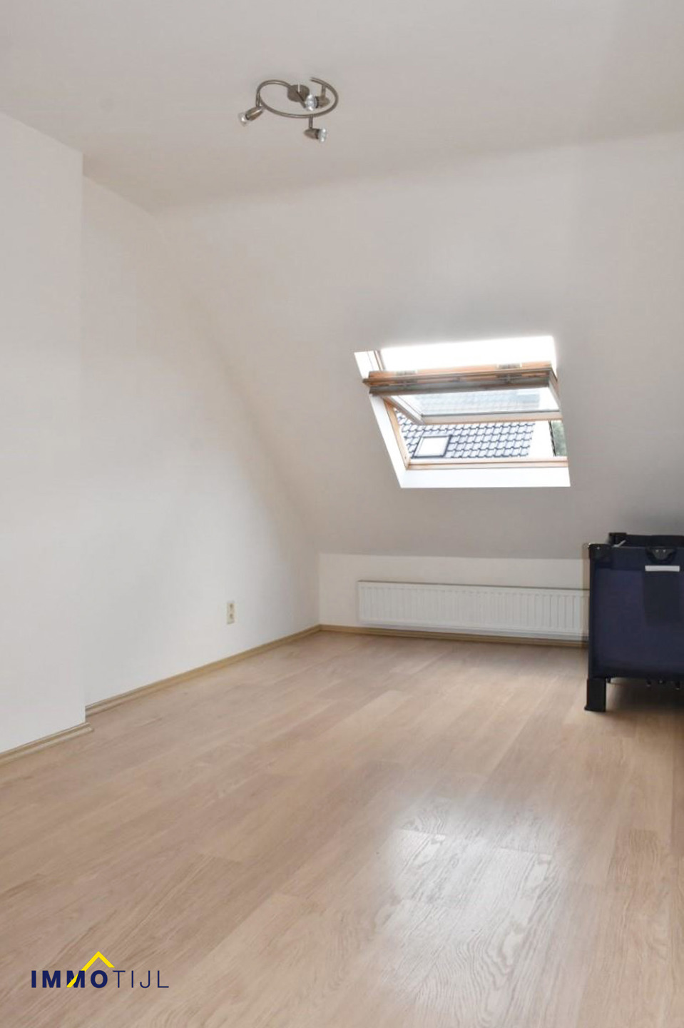 Modern dakappartement te centrum Erembodegem! - foto 5