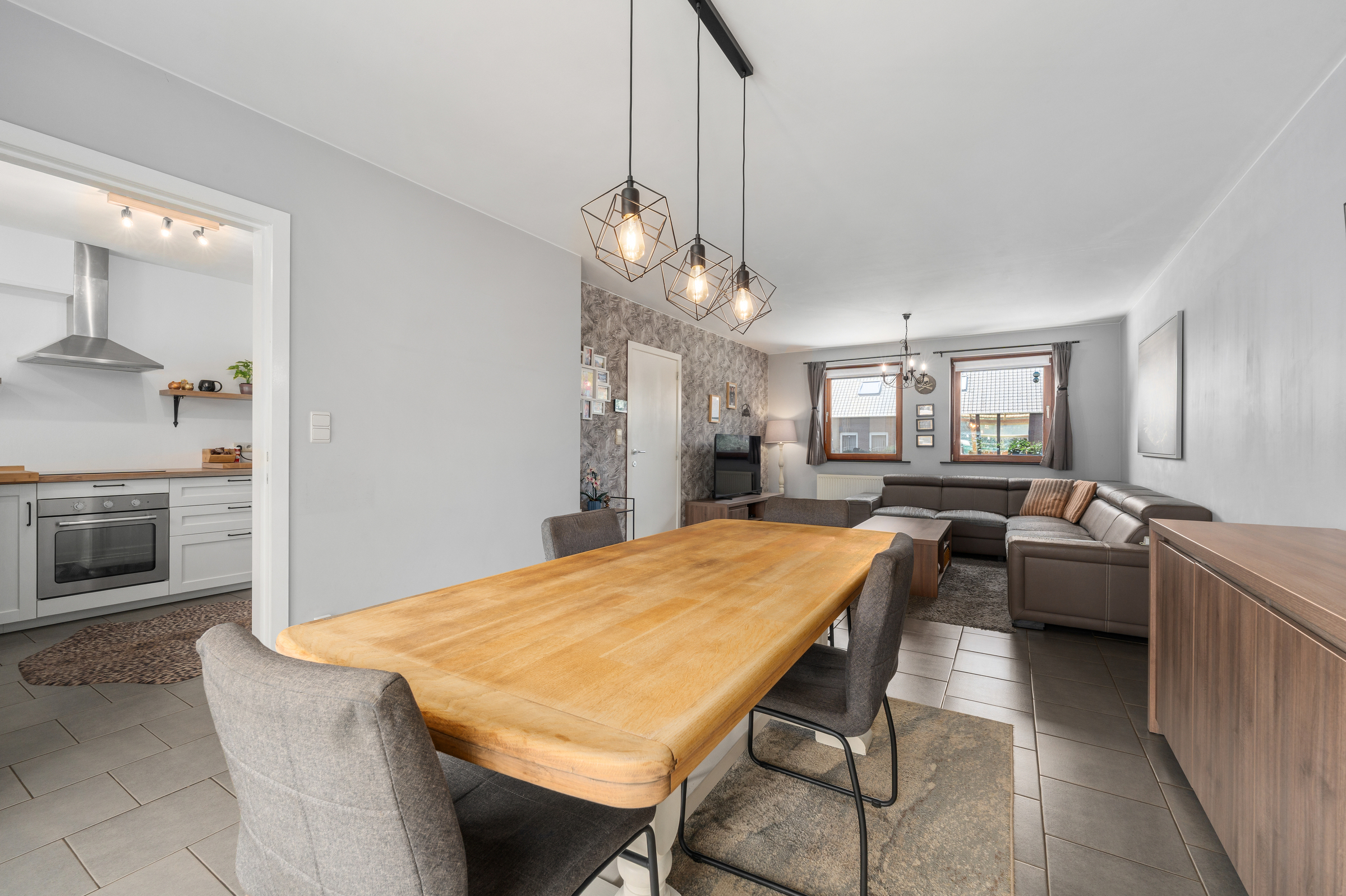 Instapklare woning met 4 slaapkamers en tuin in Waasmunster - foto 5