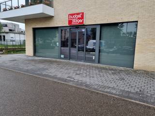 Commercial for rent in Peer