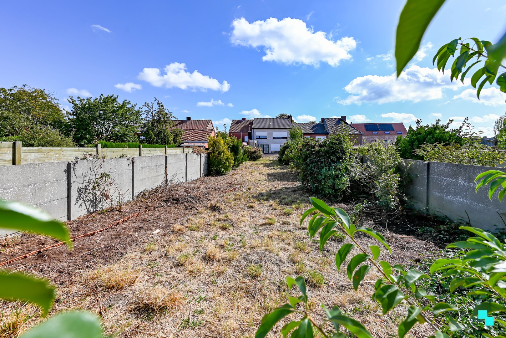 Karaktervolle woning met riante woonoppervlakte (267 m²) en tuin in Emelgem - photo 2