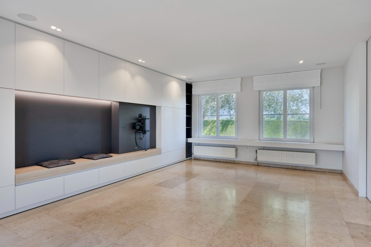 House for rent in Rollegem with 4 bedrooms - photo 5