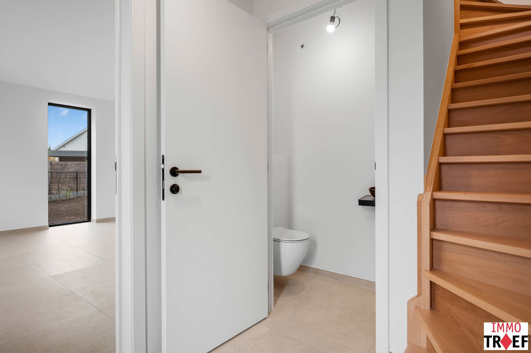 Energiezuinige nieuwbouwwoning zeer rustig &amp; centraal gelegen te Oudegem - foto 2