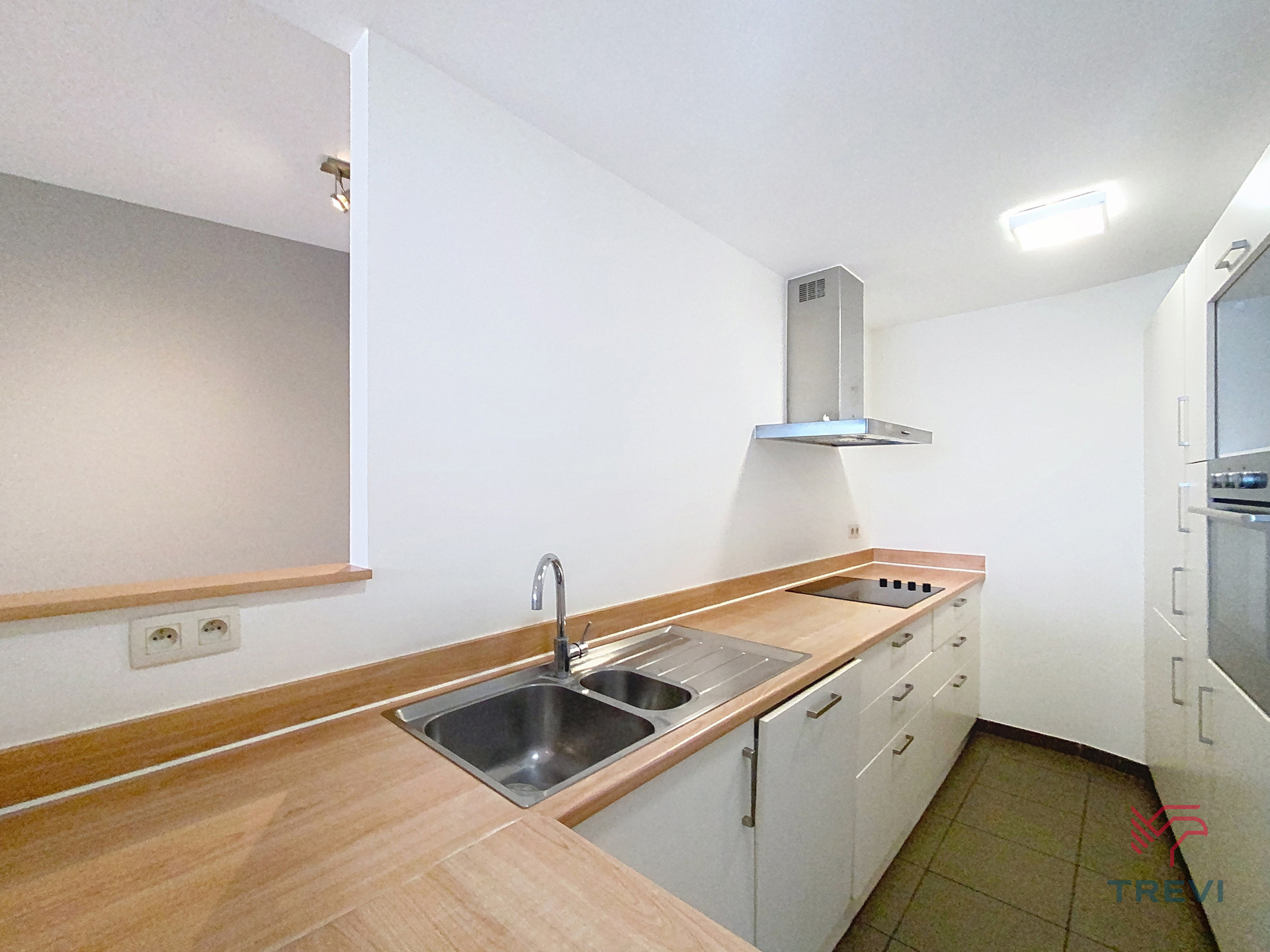 2 SLAAPKAMER APPARTEMENT IN HET CENTRUM VAN BRUSSEL - foto 5