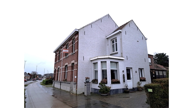 Een mooi gerenoveerd duplex appartement op de eerste en tweede verdieping - foto 4