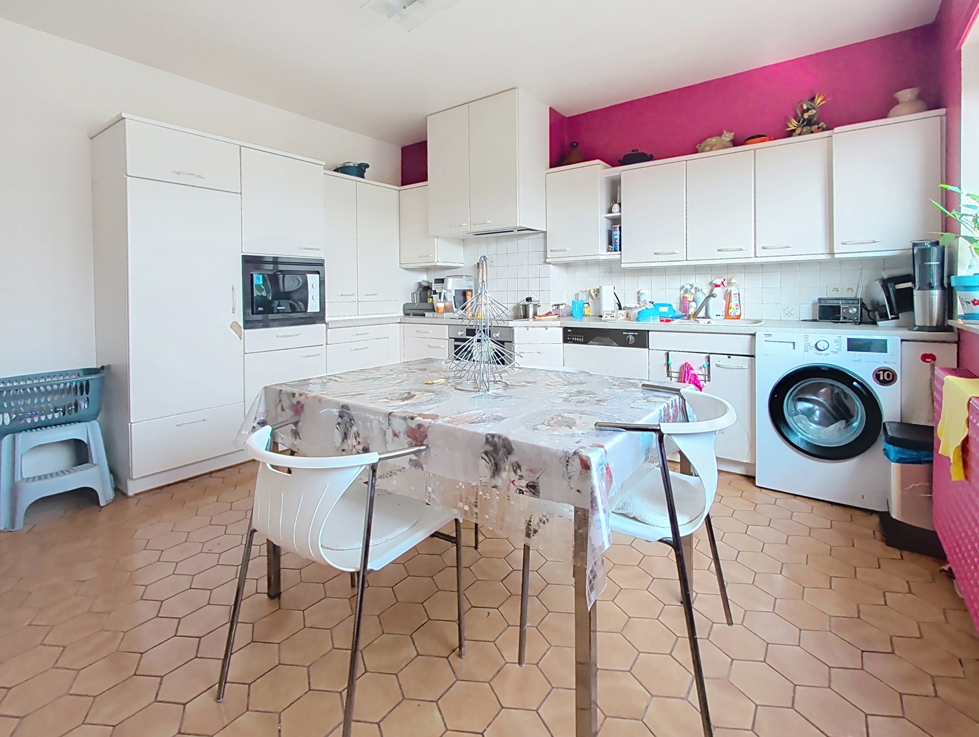 Appartement te huur in Arlon met 1 slaapkamer - foto 4