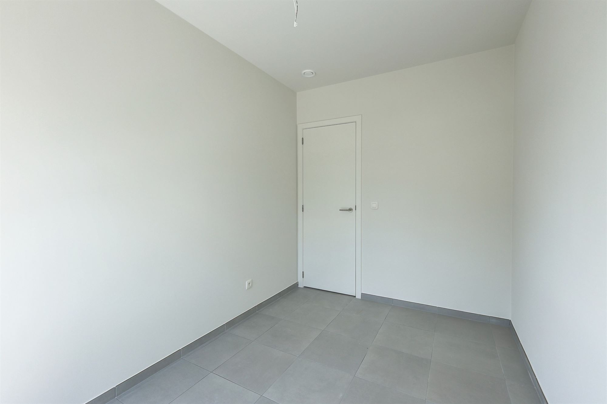 Apartment - photo 3