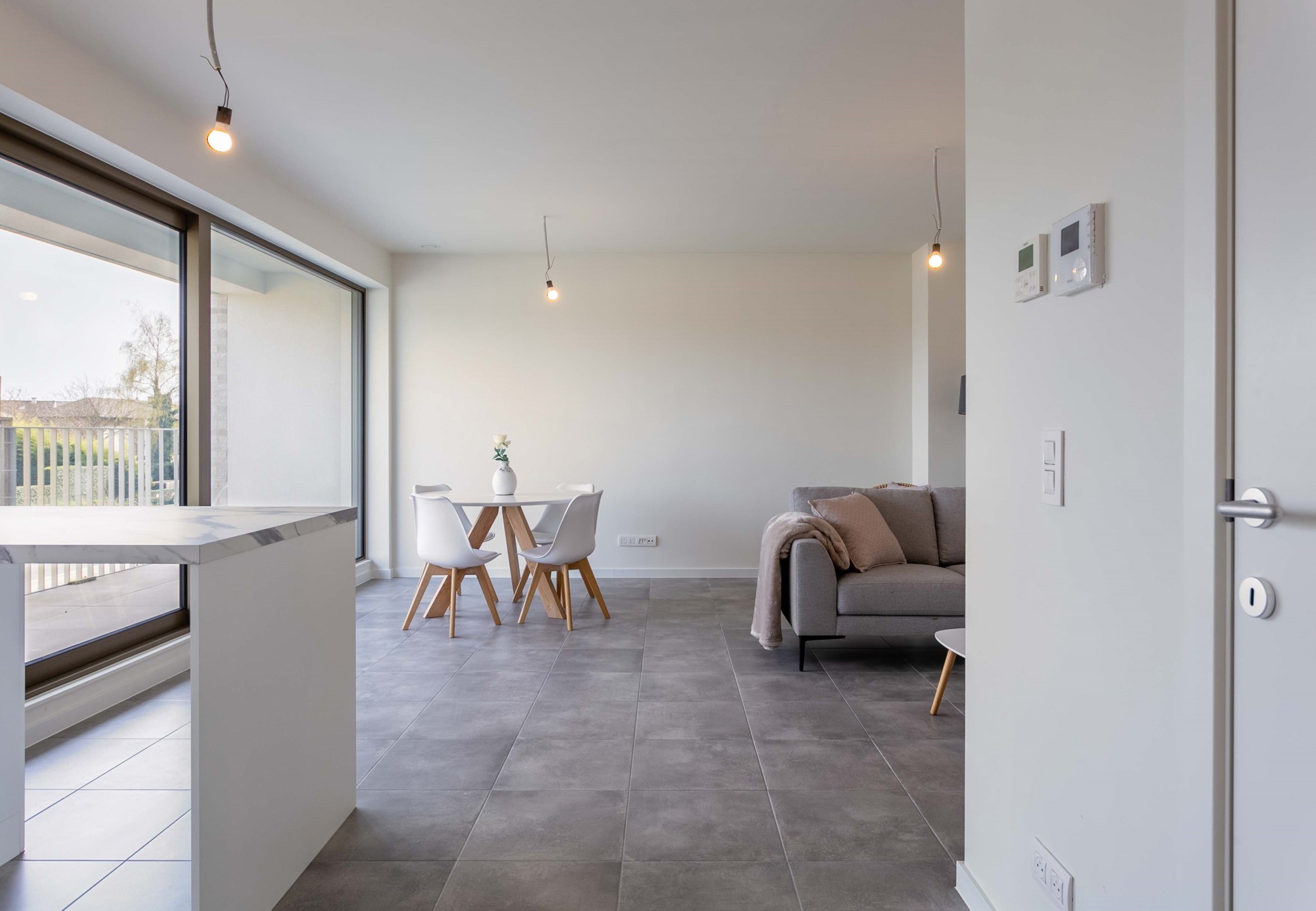 Lichtrijk appartement met 1 slaapkamer en autostaanplaats - foto 5