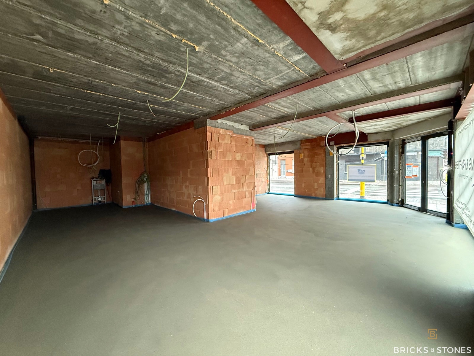 Commercieel hoekpand met uitstekende zichtbaarheid - Merksem - foto 4