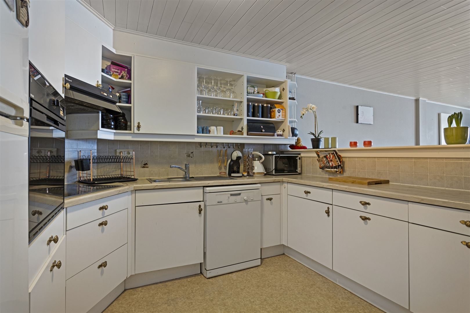 TE KOOP: Handelshuis op 7a33ca te Zonhoven! - foto 4