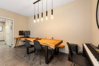 Te koop: modern appartement in het centrum van Sint-Idesbald, op een rustige locatie nabij openbaar vervoer. Dit appartement, gebouwd in 2014,...