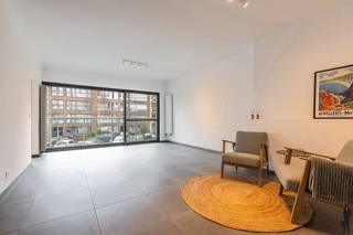 Lichtrijk gerenoveerd instapklaar appartement met 2 slaapkamersDit appartement werd gerenoveerd in 2017 en is kwalitatief afgewerkt. Het bevindt zich...