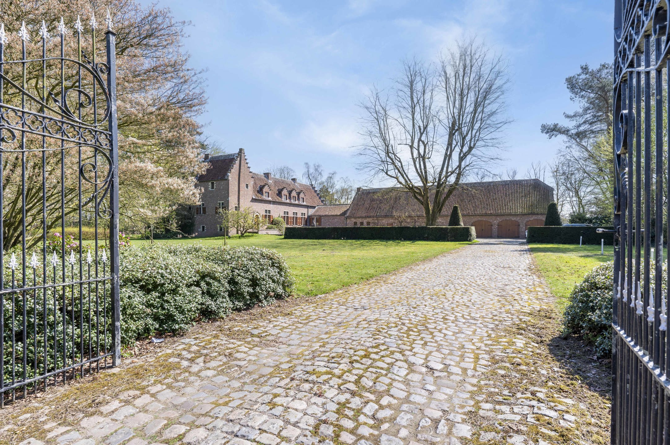 Huis te koop in Lokeren met 5 slaapkamers - foto 3