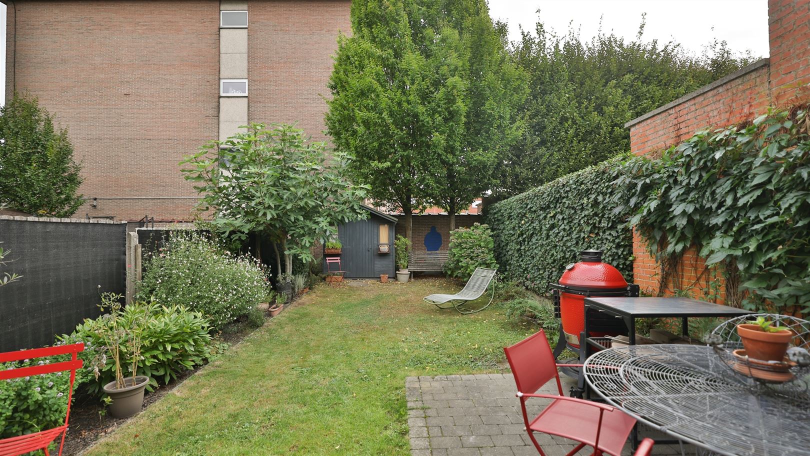 Te renoveren gezinswoning (165m²) in een leuke woonbuurt - foto 3