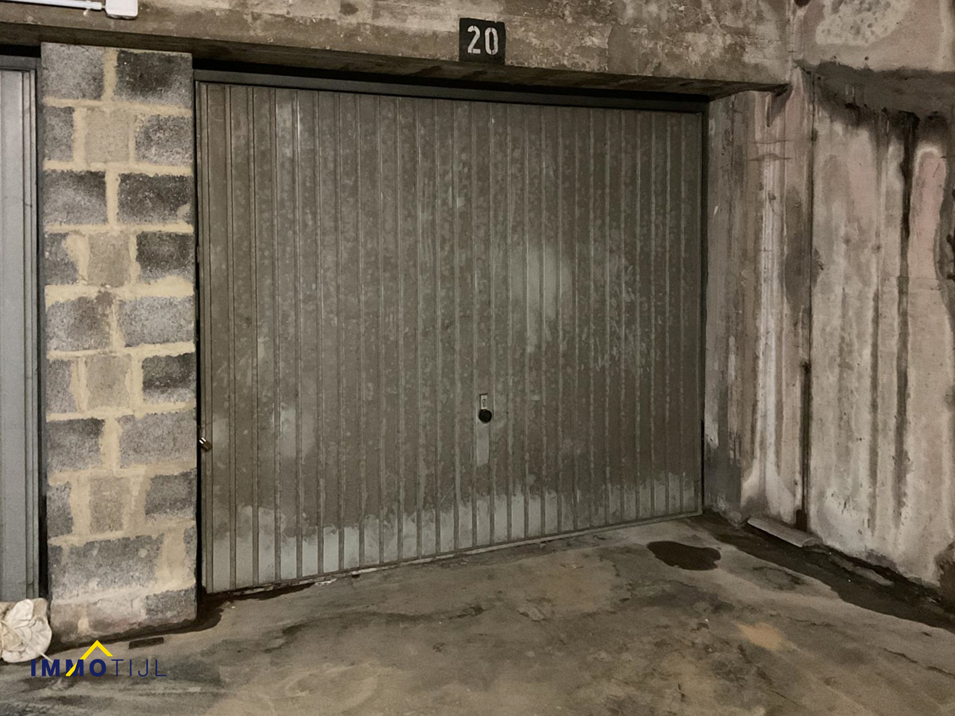 Gesloten garagebox in centrum Asse! - foto 2