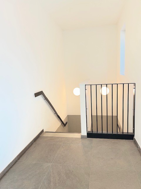 Te koop: Ruime parking + 2 fietsplaatsen in Strijpensveld, Lier - Perfecte oplossing voor uw voertuig en fiets! - foto 4