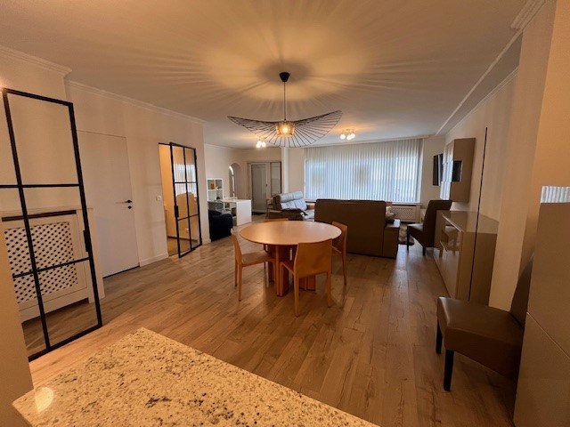 Topper! Drieslaapkamerappartement met ruim frontaal zeezicht gelegen op het rustige gedeelte van de zeedijk van Middelkerke - foto 5