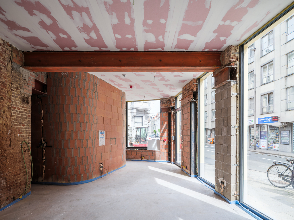 Casco handelsruimte op toplocatie in Gent met tal van mogelijkheden - foto 4