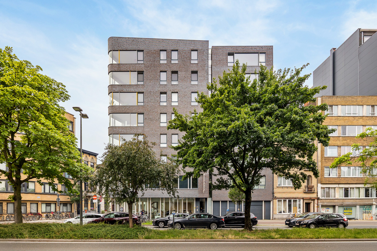Energiezuinig (EPC A) 1slk-appartement met GIGA-terras van 28m² op toplocatie te Zurenborg - photo 2