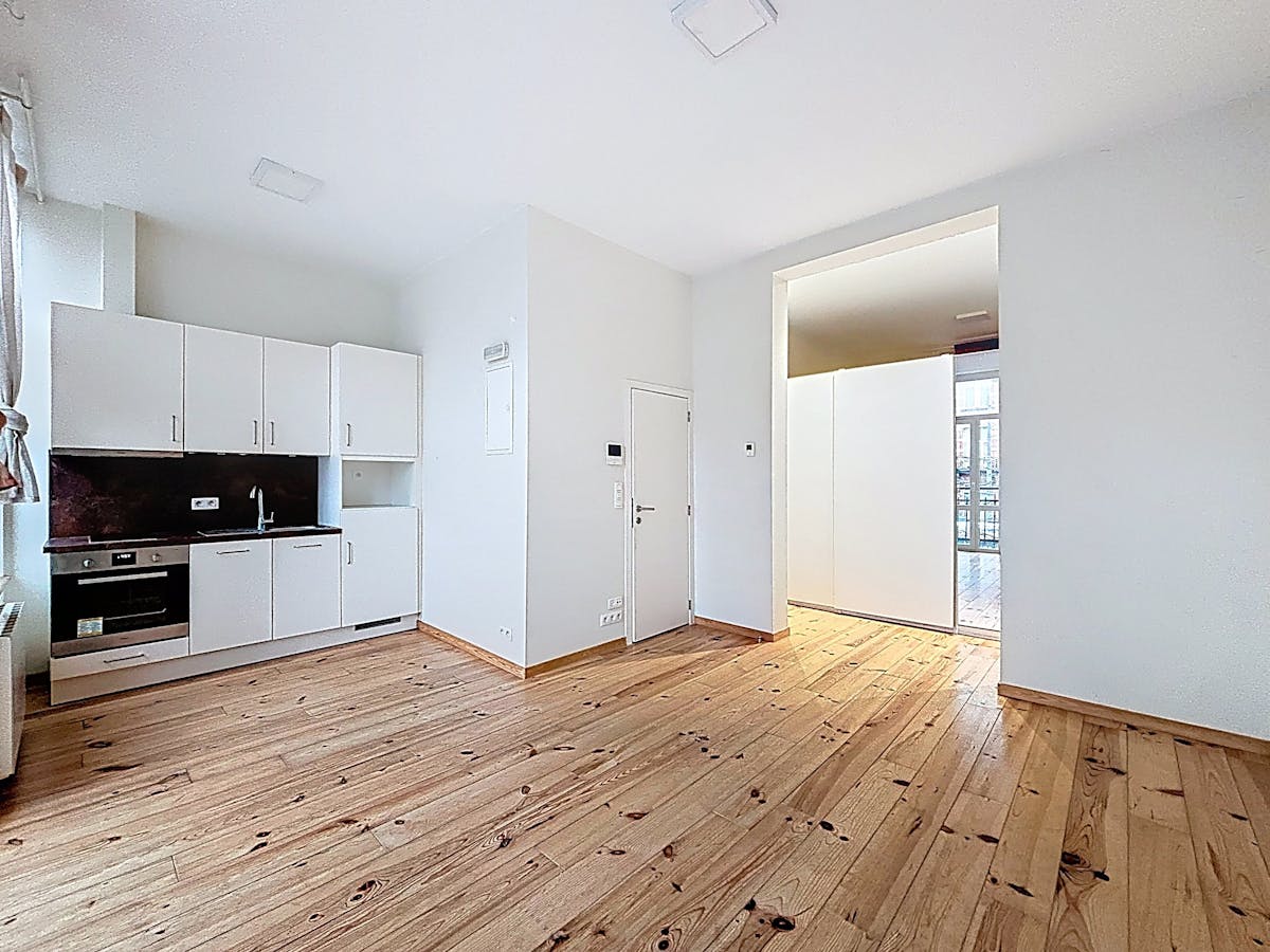 ULB wijk: Mooi gerenoveerd 1 slaapkamer appartement - foto 3