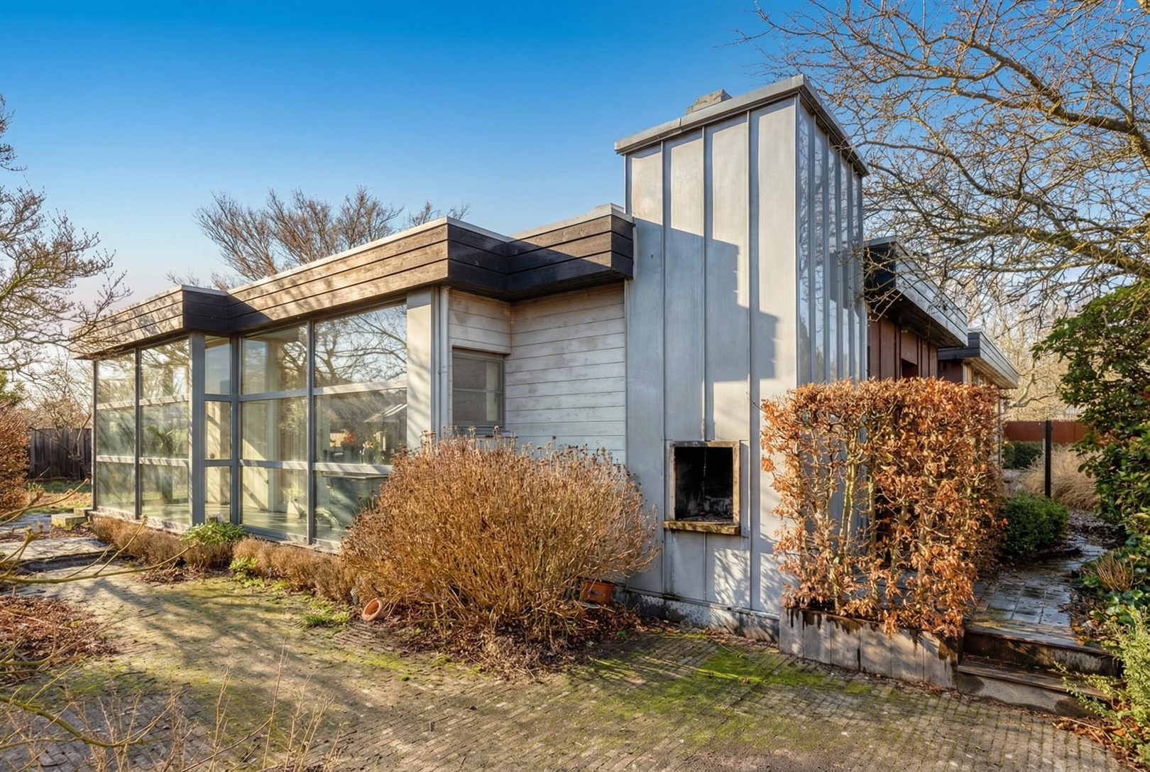 Charmante bungalow met prachtige tuin - foto 2