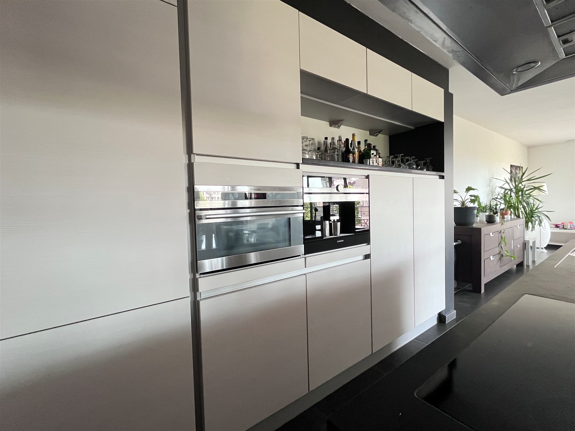 3 slaapkamerappartement met terras
en autostaanplaats - foto 5