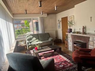 Grondig te renoveren woonhuis in goedgelegen buurt.Algemene afmetingen:Perceelsbreedte:ca. 10 mGevelbreedte:ca. 7 mOppervlakte:399 m2...