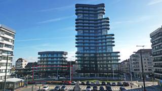 Te koop: commerciële ruimte op de begane grond in Paviljoen B van de Heldentorens.Dit opvallende nieuwbouwproject is een verrijking voor Heist en...