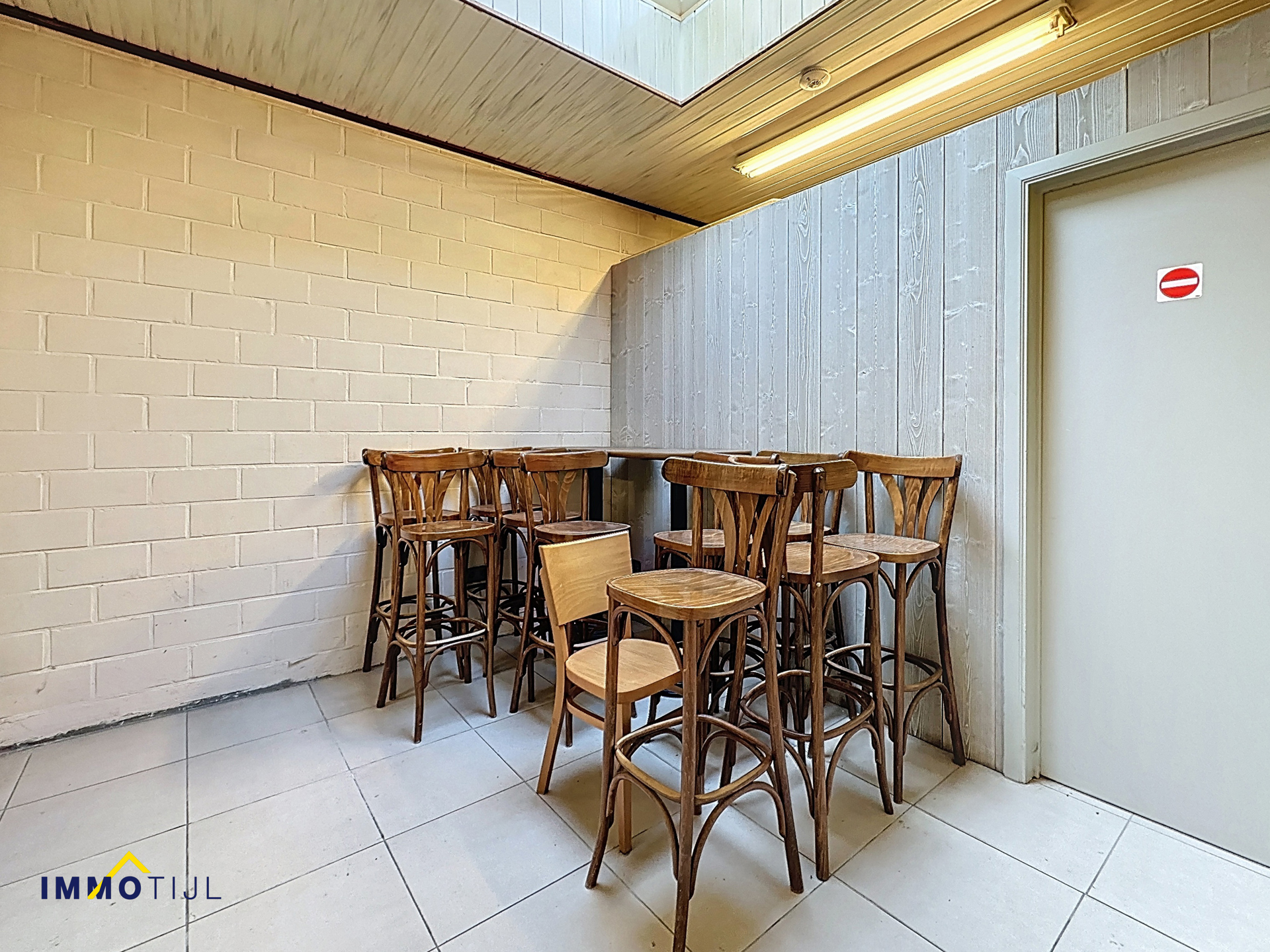 Handelszaak met woning op toplocatie in Moorsel! - foto 5