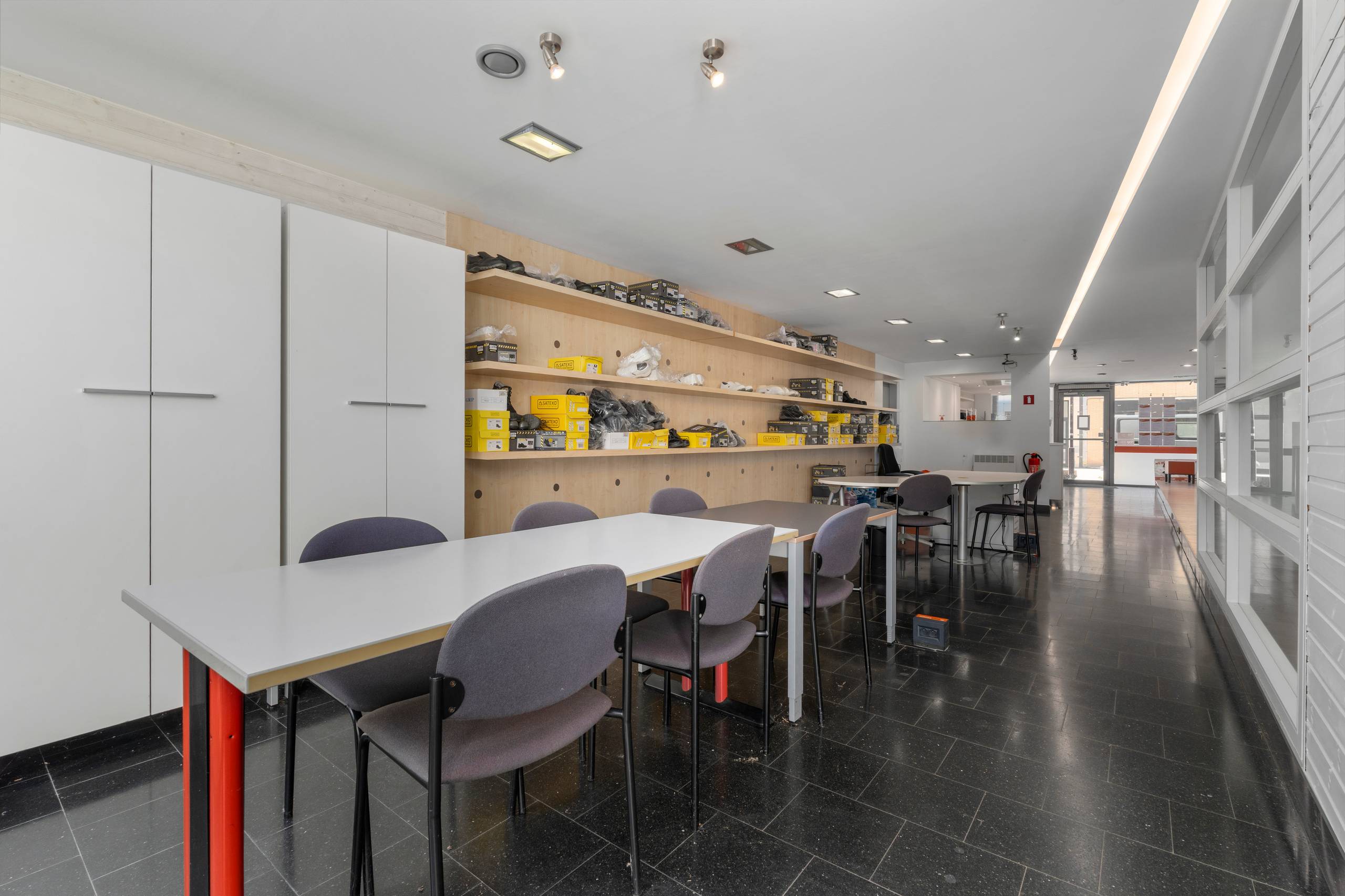 Opbrengsteigendom in centrum Veurne - foto 5