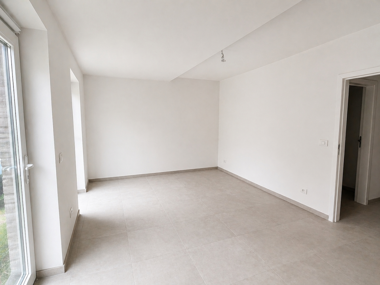 Nieuwbouwwoning met 4 slaapkamers in Mariakerke - foto 5