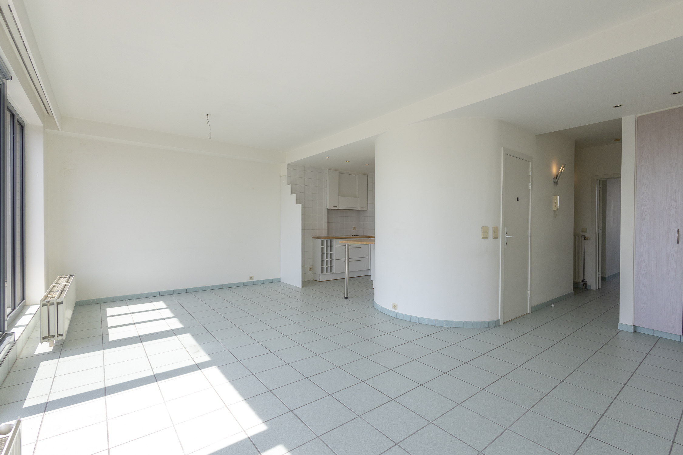 Penthouse met twee slaapkamers en terras te Anderlecht - foto 4