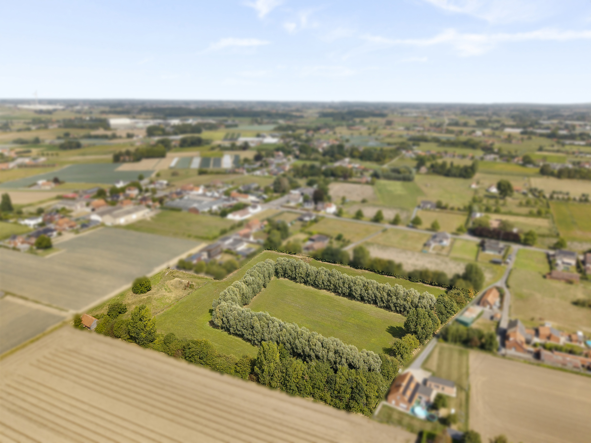Unieke bouwgrond van 3300m2 + 2 hectare omheinde weide/tuin - foto 3