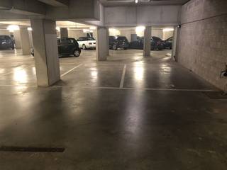 Garage for sale in Antwerp