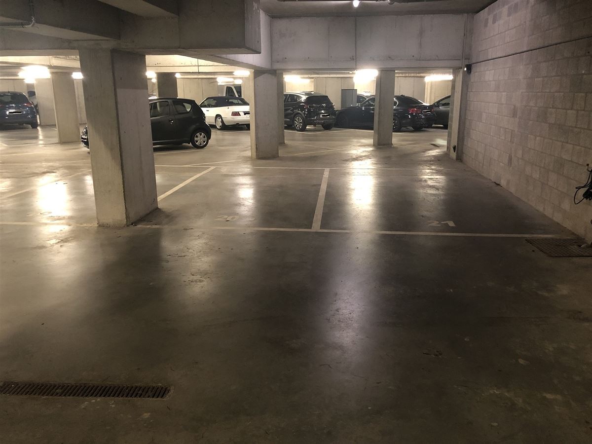 Garage for sale in Deurne - photo 2