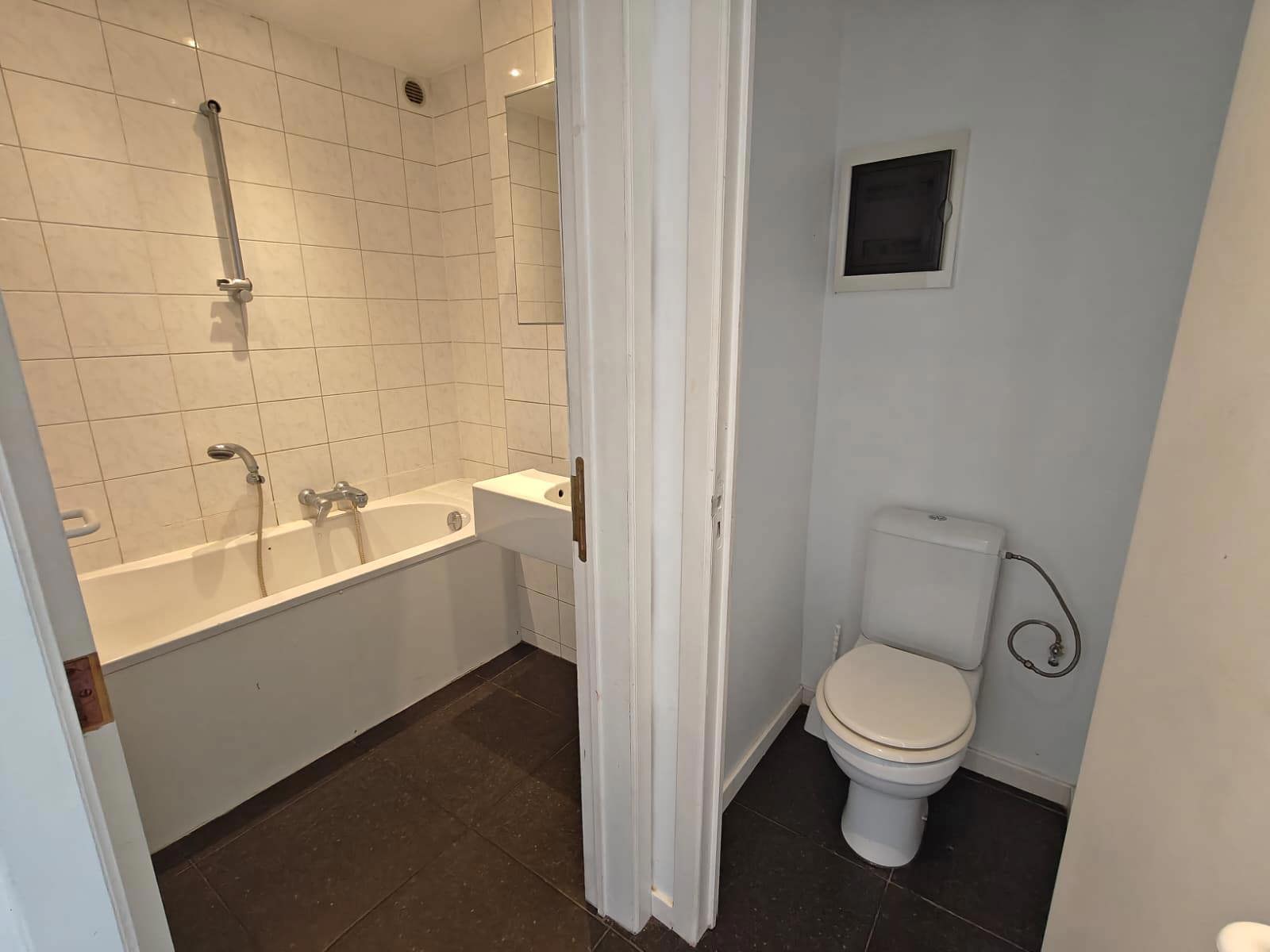 Apartment for rent in Etterbeek with 2 bedrooms - photo 5