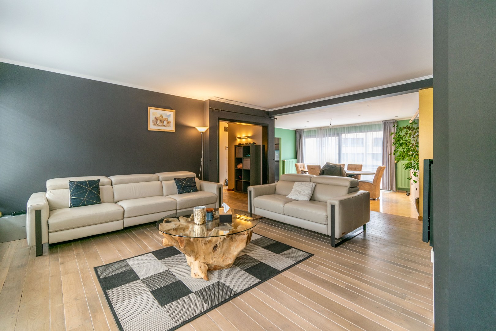 RUIM, INSTAPKLAAR APP MET 5SLP + 3BDK &amp; TERRASSEN! - foto 2