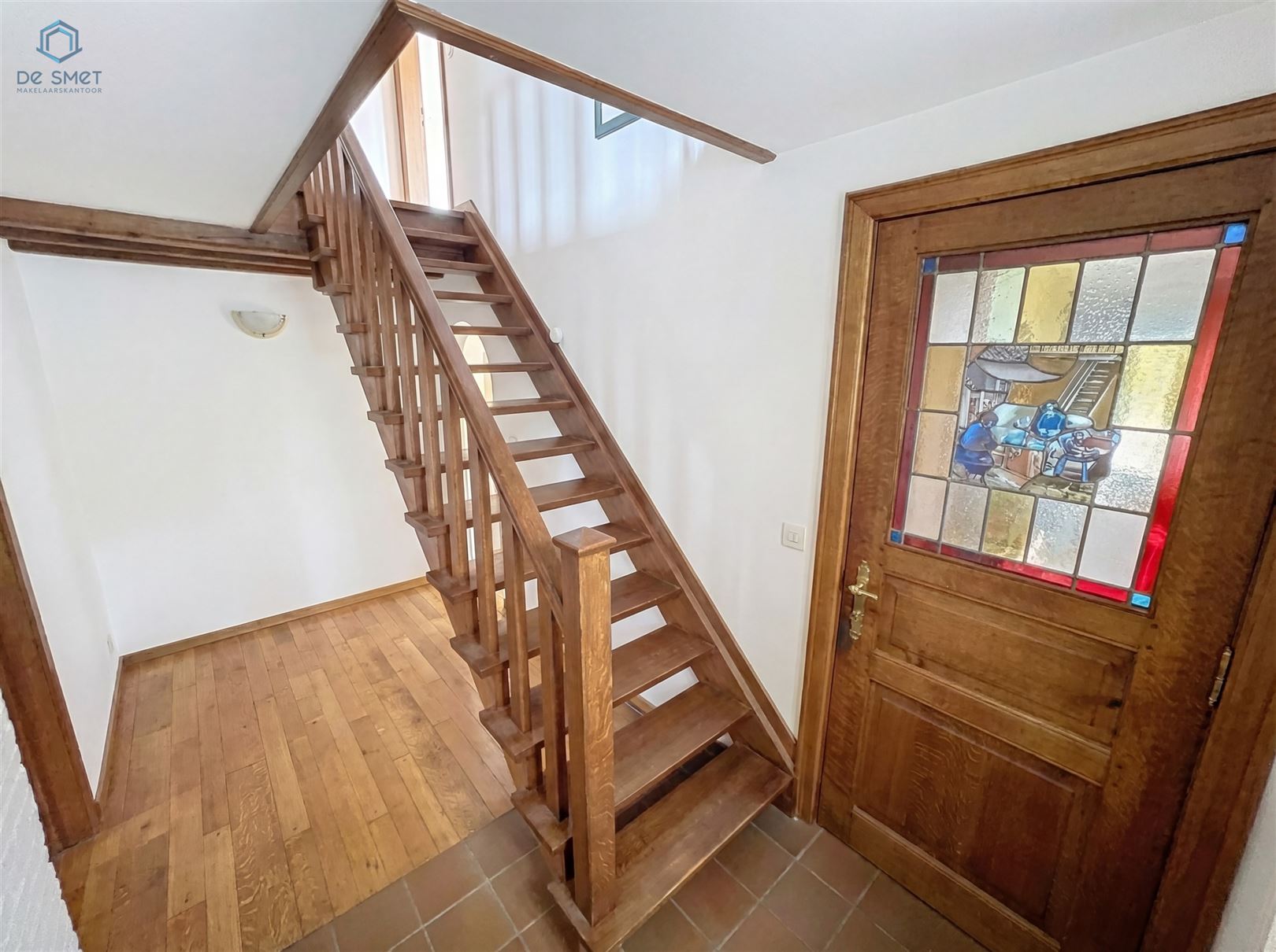 Renovation property with 4 bedrooms, garage and garden in a prime location in Denderleeuw - photo 5