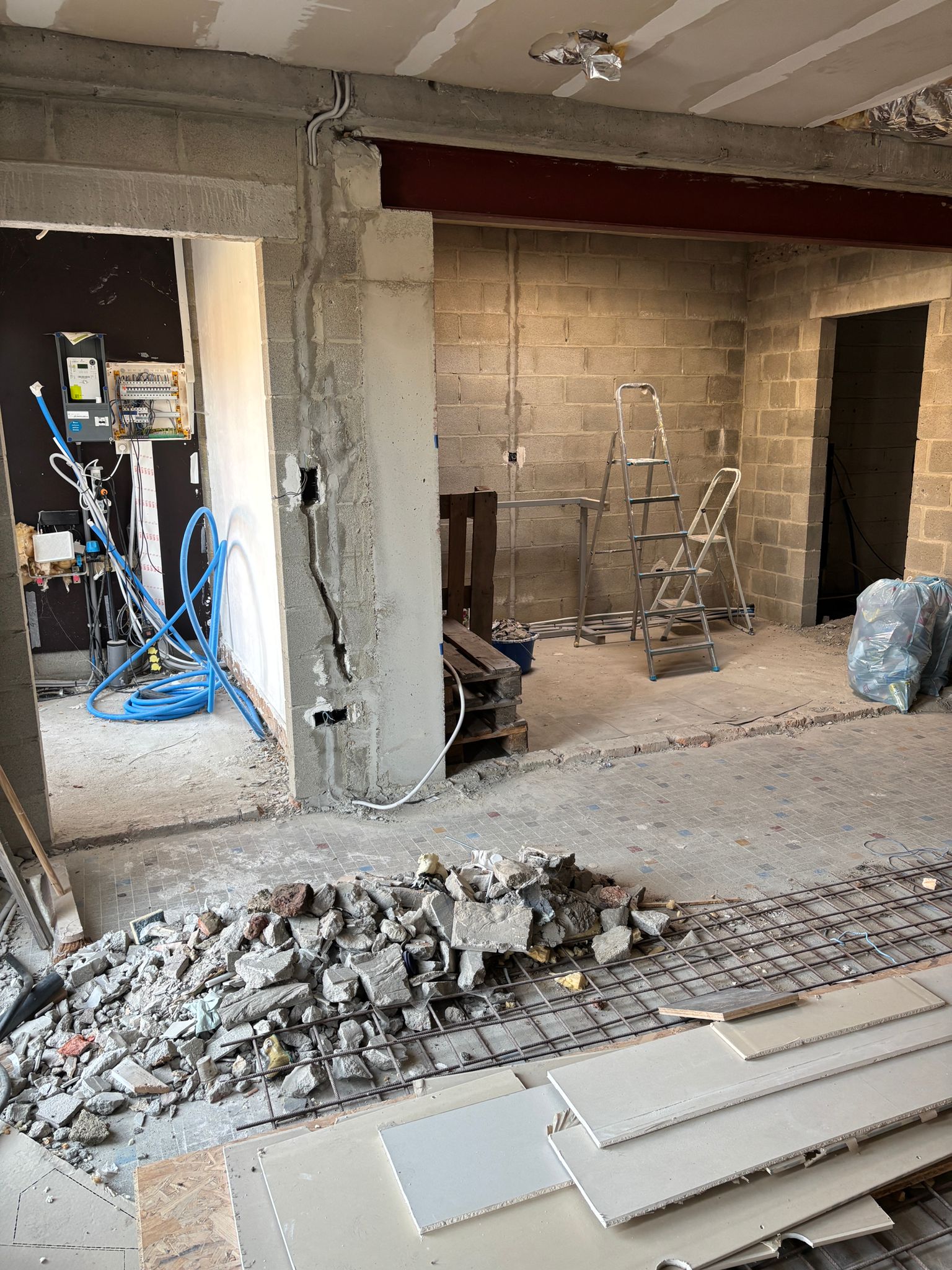 Handelshuis met topligging in Hechtel-Eksel te koop - foto 5