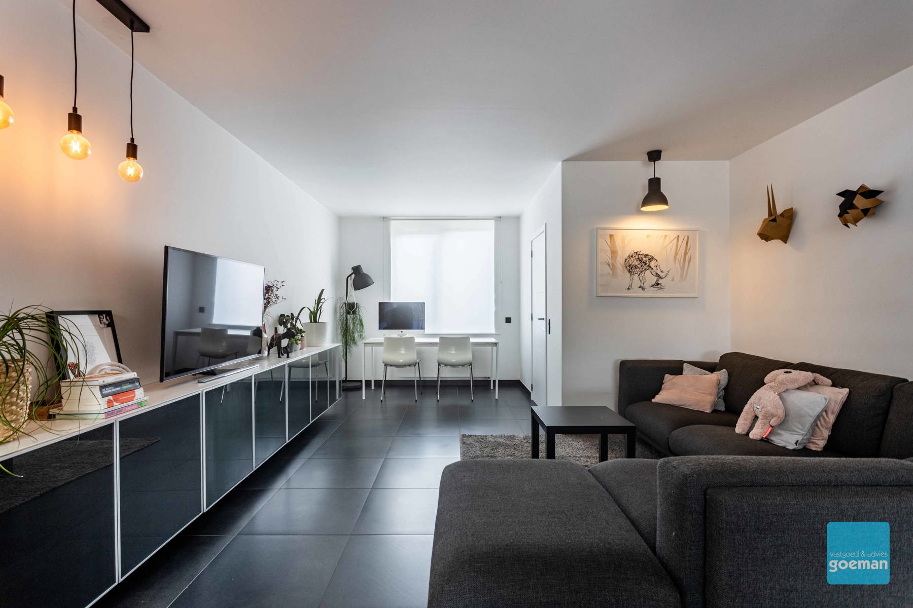 Gerenoveerde woning met zonnepanelen en groendak te Aalst - foto 4