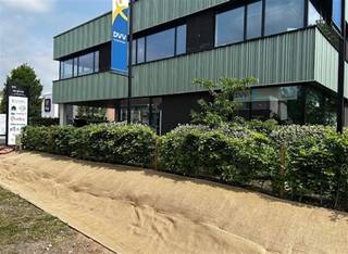 GEEF UW ONDERNEMING DE RUIMTE OM TE GROEIEN BIJ DE GRENS BUSINESSOp het kruispunt van alle invalswegen van en naar Essen vindt u DE GRENS BUSINESS:...