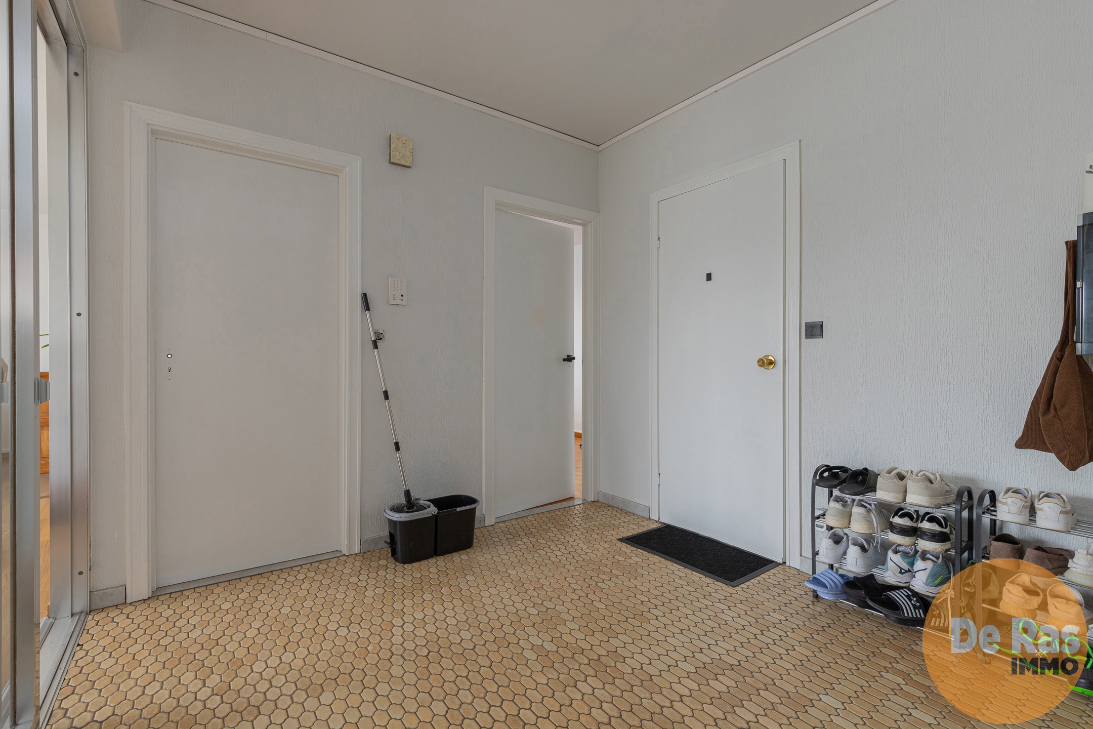 AALST - centraal gelegen App met 2 kamers/garage en terras - foto 3